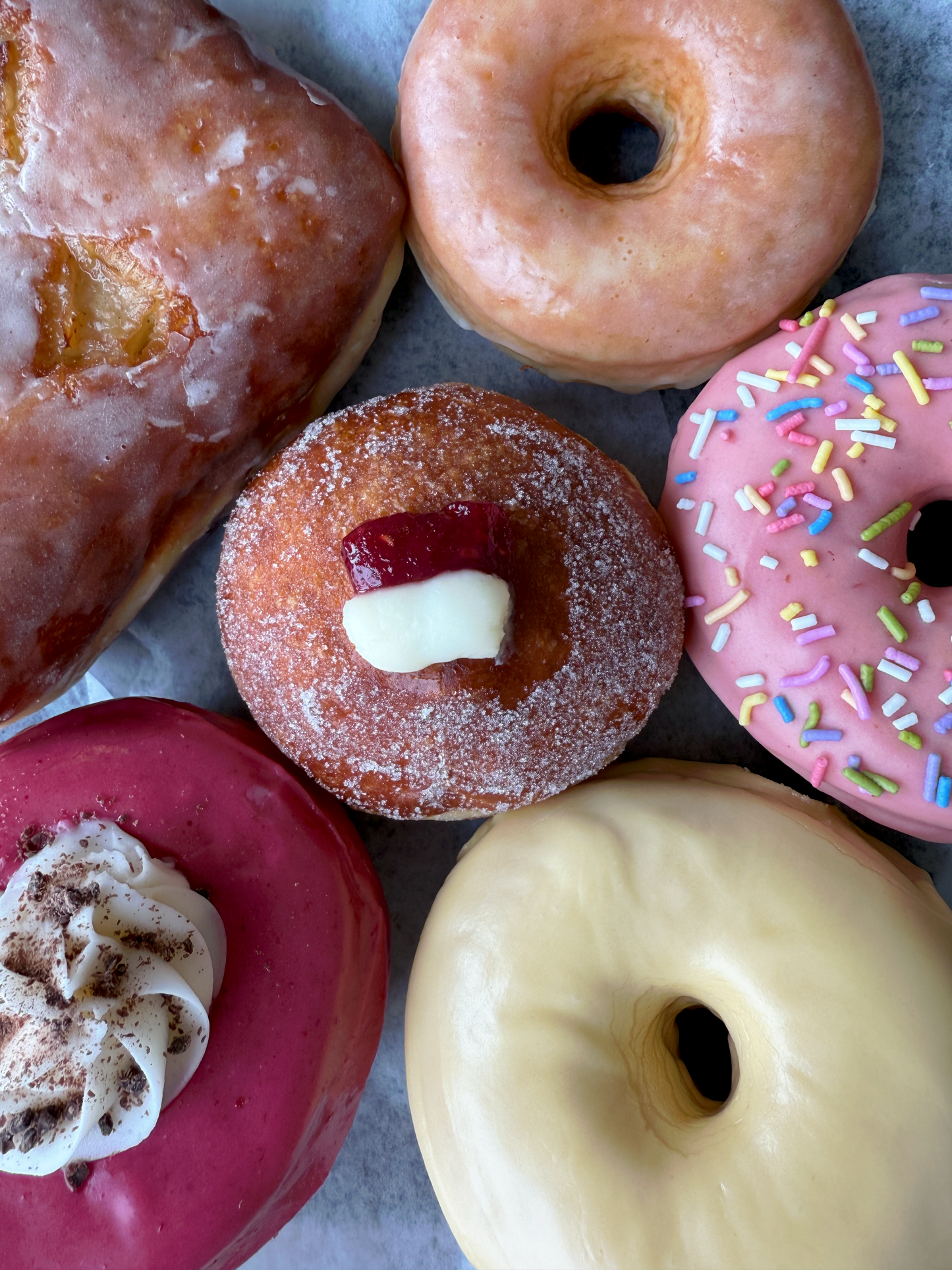 Variety Box of 6 Donuts